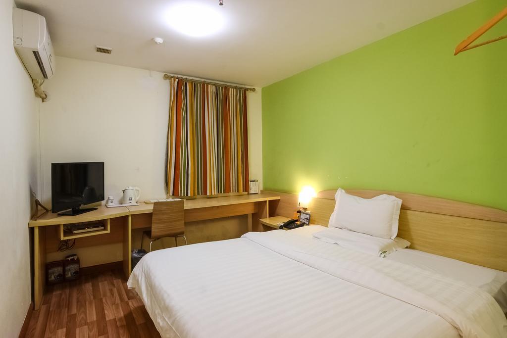 7Days Inn Guangzhou Longkou East Екстериор снимка