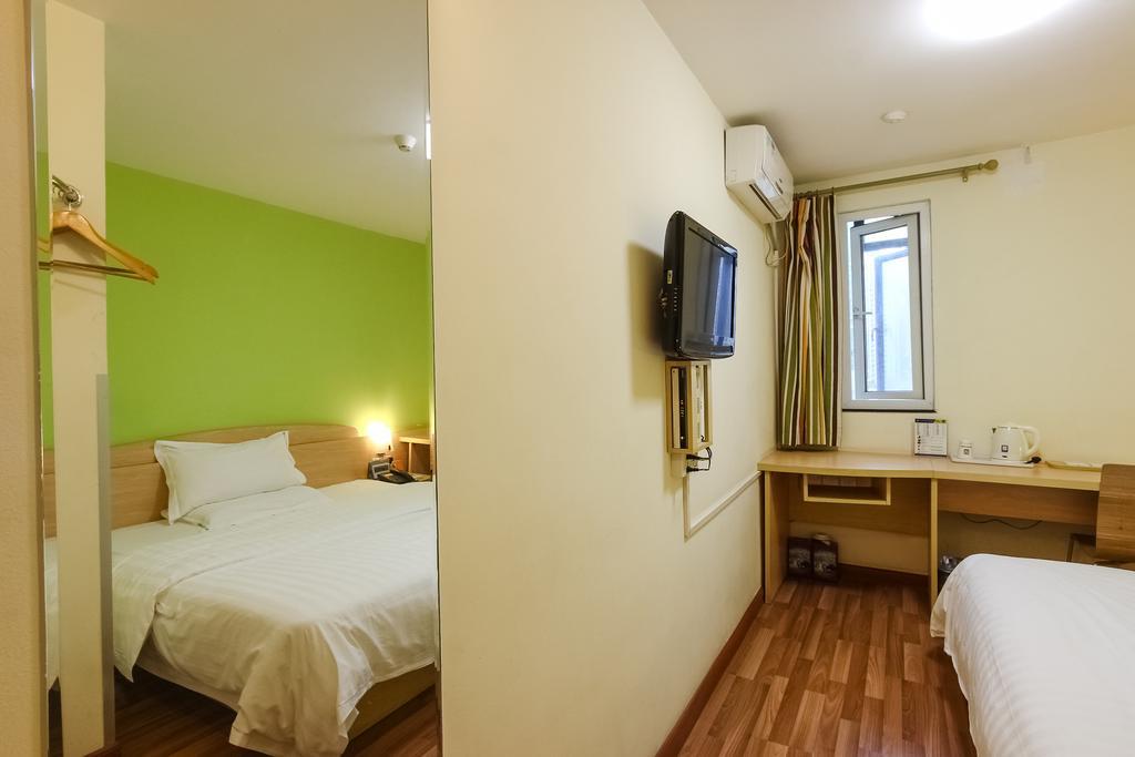 7Days Inn Guangzhou Longkou East Екстериор снимка