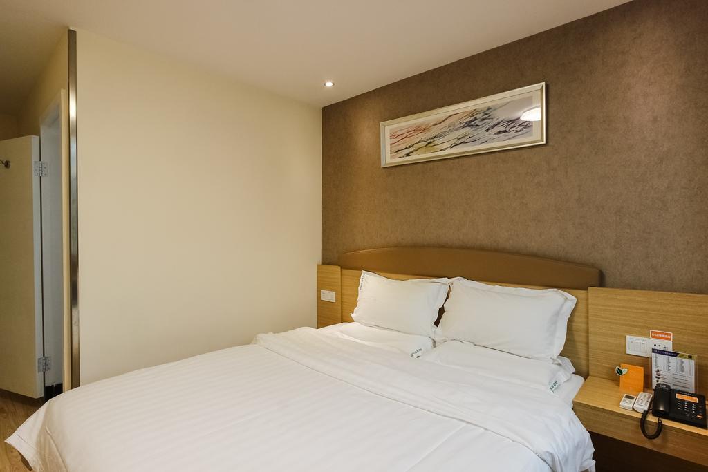 7Days Inn Guangzhou Longkou East Екстериор снимка