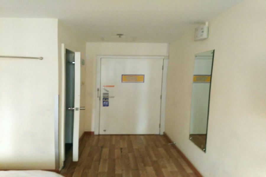 7Days Inn Guangzhou Longkou East Екстериор снимка